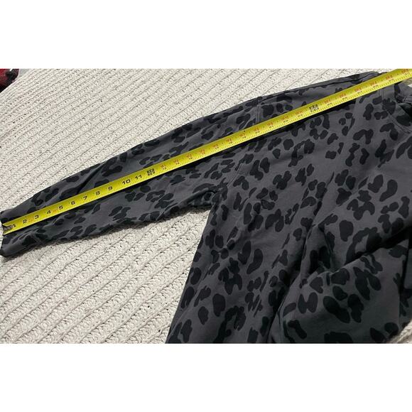 The Limited Sweatshirt Crewneck Animal Print Cheetah Plus Size 3X Gray Black - Picture 5 of 7